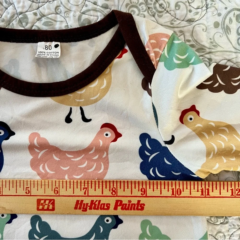 Chicken Print Baby’s 12-18 mo Bodysuit Ruffles Colorful Super Cute 100% Cotton